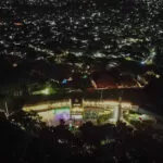 Potret Kota Semarang yang diambil dari atas Bukit Gombel pada malam hari