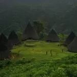 Keindahan Desa Wae Rebo (sumber: Instagram)